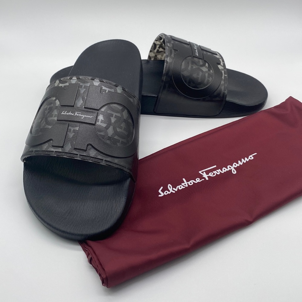 Salvatore Ferragamo Pool Slides